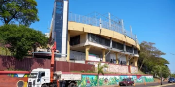 Instalan un ascensor en el Anfiteatro Manuel Antonio Ramírez de Posadas