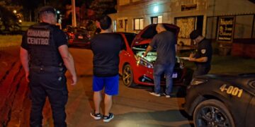 Con rastreo satelital interceptaron en Oberá un auto robado en Buenos Aires y detuvieron al conductor