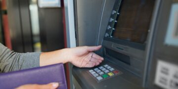 Anunciaron el pago de los haberes para empleados de la provincia
