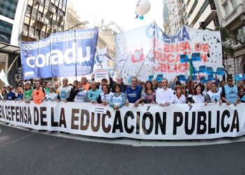 Las universidades de todo el país continúan con su plan de lucha