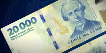 Comenzó a circular el nuevo billete de 20.000 pesos