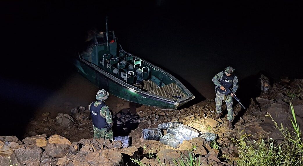 Montecarlo: incautan marihuana valuada en casi un billón de pesos
