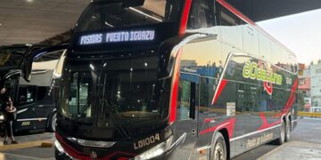Nueva línea de transporte amplía la conectividad terrestre y movimiento turístico de Misiones