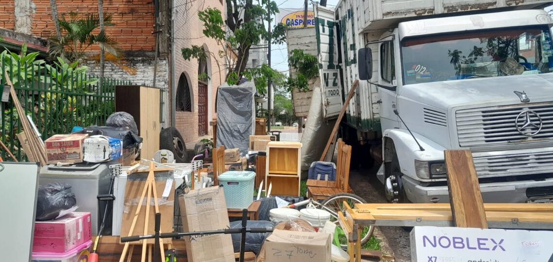 Posadeño contrató a dos hombres para que le lleven su mudanza a Córdoba y se la robaron