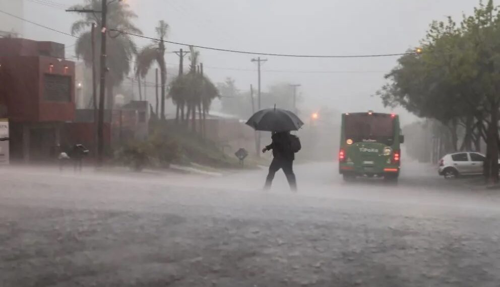 Rige alerta amarilla por lluvias y tormentas