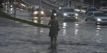 Intenso temporal en Asunción causó daños materiales en varios barrios