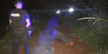 Investigan la muerte de un hombre hallado en una calle en San Pedro