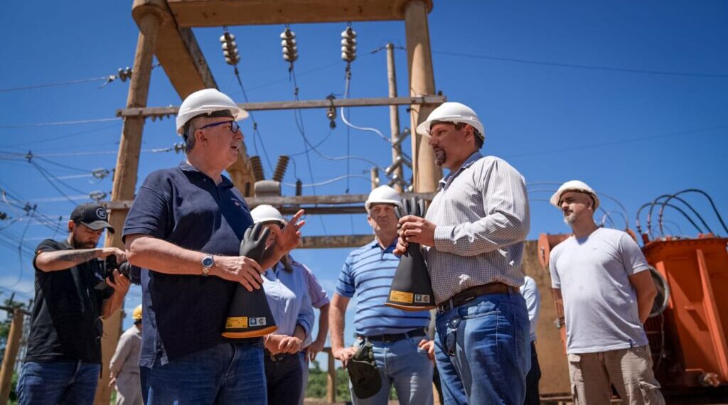 Passalacqua habilitó obras eléctricas en El Soberbio y destacó que es una muestra de “generación de trabajo y progreso”
