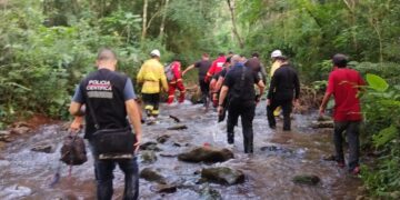 Hallaron el cuerpo de un adolescente en el arroyo Cuña Pirú