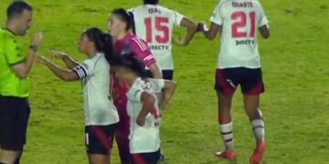 Escándalo por racismo en River: jugadoras siguen detenidas en Brasil