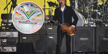 Reino Unido lanzó una moneda de cinco libras en honor a Paul McCartney