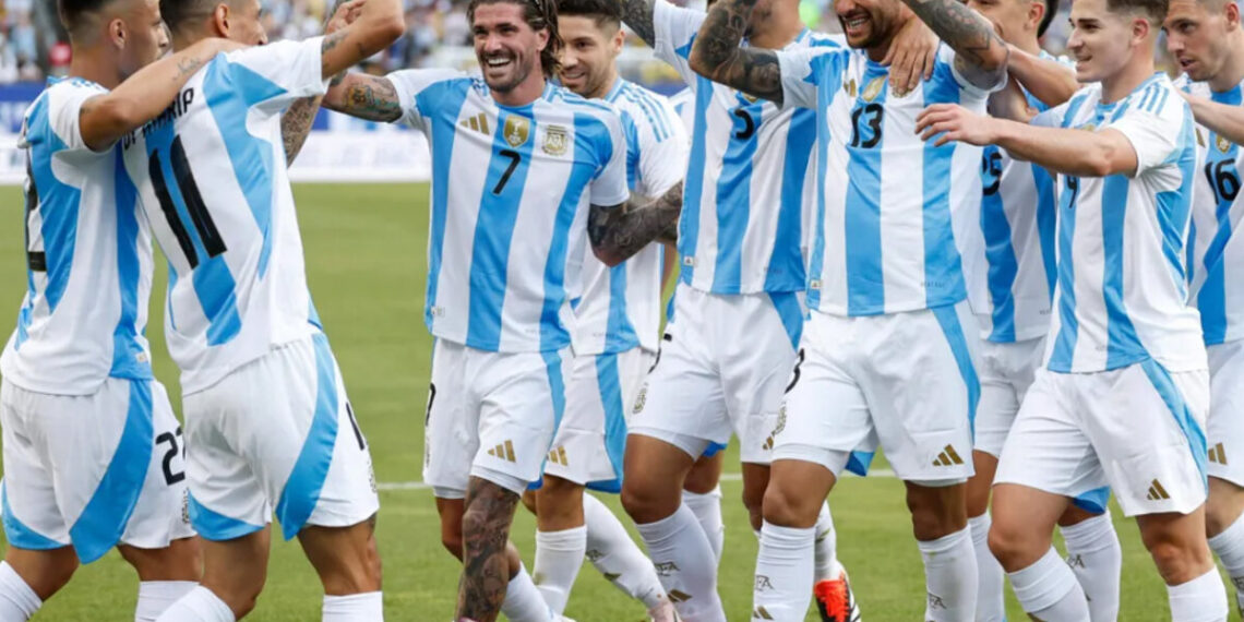 La Selección argentina cerró el año en lo más alto del ranking de la FIFA por segundo año consecutivo