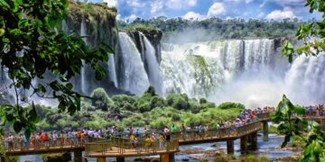 Iguazú, entre los destinos más elegidos del país por los turistas