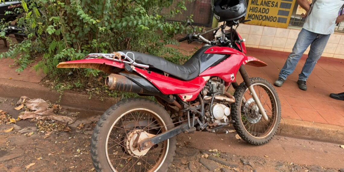 Cuatro motos recuperadas y tres personas detenidas tras distintos operativos