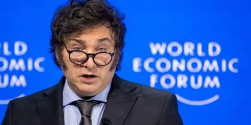 Milei cierra la gira en la que selló su alianza con Trump y reforzó su posición en el eje conservador