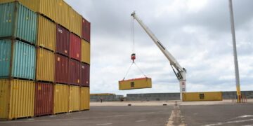 Con destino a Asia, EEUU y Europa, el puerto de Posadas envió su primera carga del año