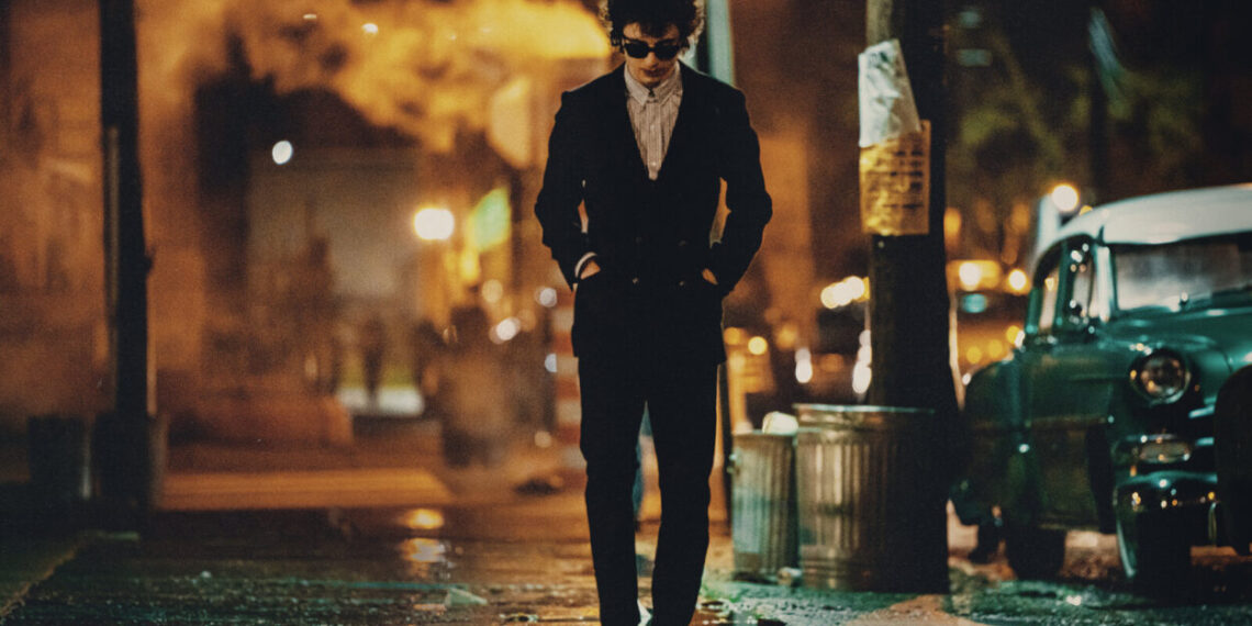 “Un completo desconocido”: el meteórico ascenso de un tal Bob Dylan, en el Cine Imax