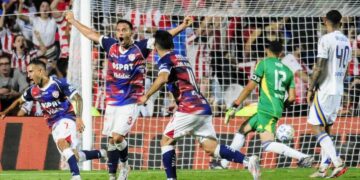 Boca se durmió y Unión rescató un empate agónico en Santa Fe