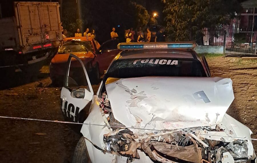 Atropelló a su ex junto a un niño y se dio a la fuga: en la persecución embistió a dos policías pero fue arrestado