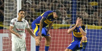 La noche de terror de Boca ante Alianza Lima: afuera de la Copa Libertadores y un grito unánime: “Que se vayan todos”