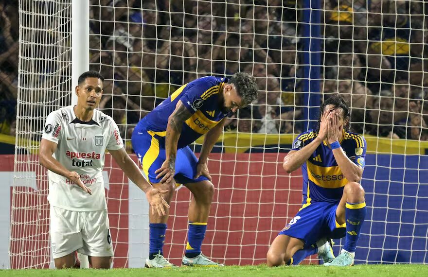 La noche de terror de Boca ante Alianza Lima: afuera de la Copa Libertadores y un grito unánime: “Que se vayan todos”