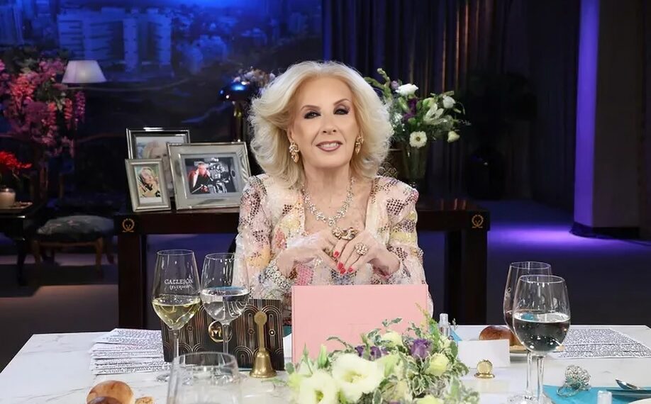 Rodeada de afectos, Mirtha Legrand cumplió 98 años: “Mi mayor deseo es tener salud”