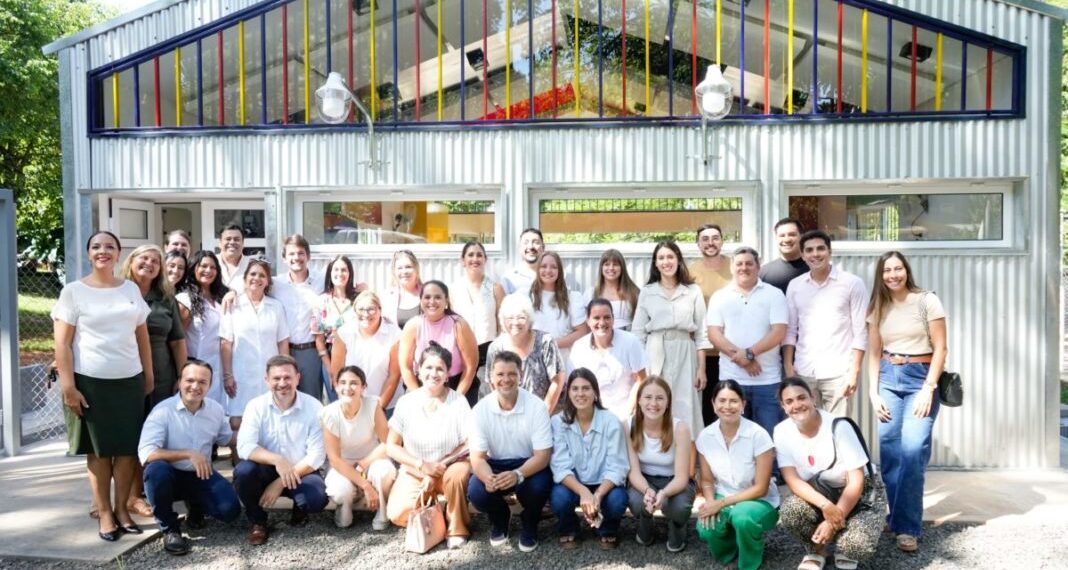 Inauguraron un nuevo Silicon Maker School para fomentar la innovación en Jardín América