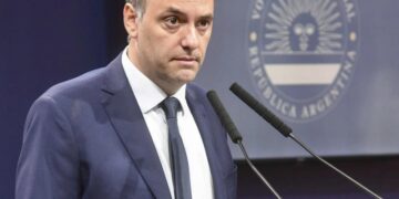 El Gobierno anunció que desclasificará los archivos vinculados al accionar de las FFAA durante la Dictadura