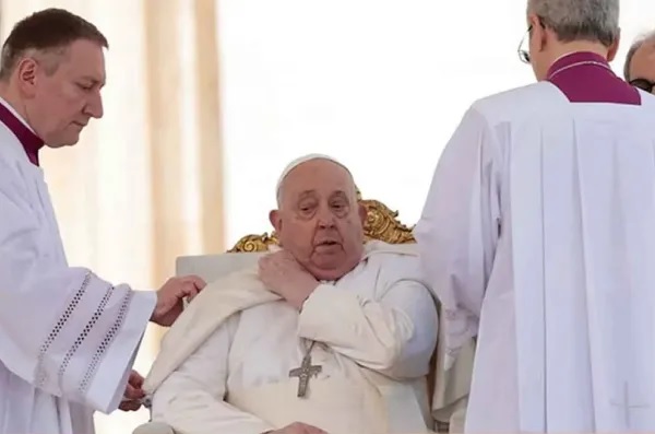 Salud del Papa: presenta una “mejoría consolidada” y continúa estable