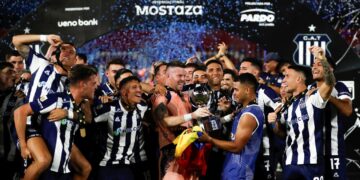 En una tanda de penales, Talleres le ganó a River y se consagró campeón de la Supercopa Internacional