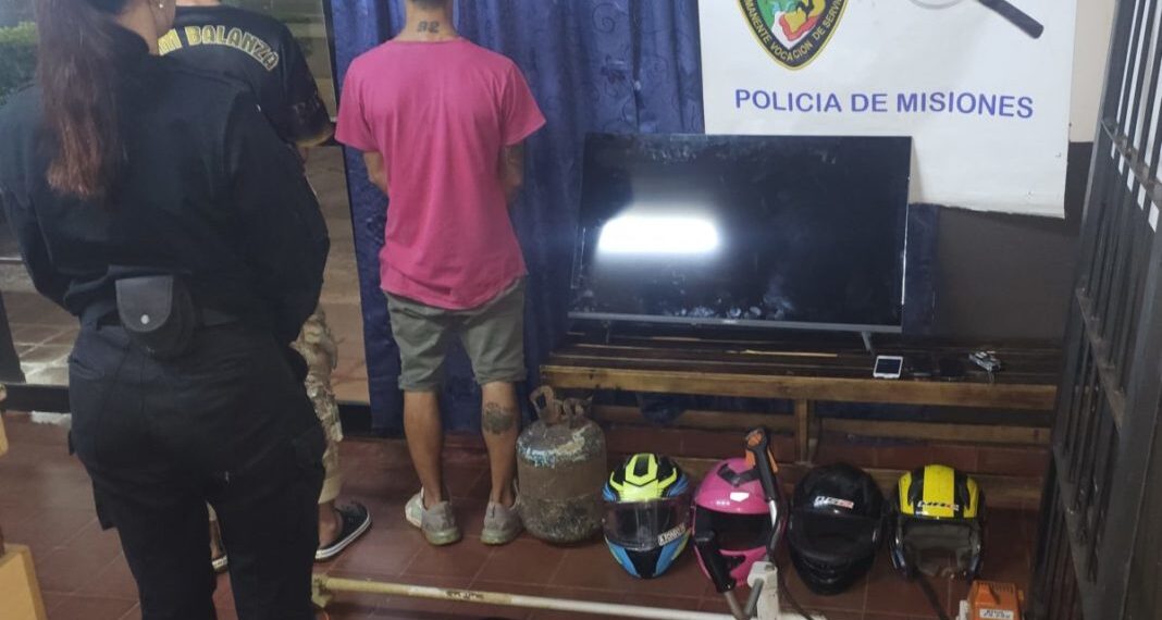 Detuvieron a cinco personas y recuperaron un auto robado en Posadas