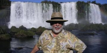 Francis Ford Coppola visitó las Cataratas del Iguazú y se rindió ante su imponente belleza