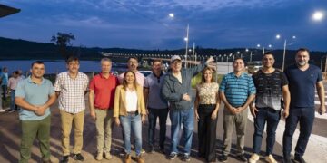 Passalacqua inauguró el nuevo sistema lumínico del Puente Yabebirí