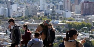 Turismo: Semana Santa movilizó a 2,7 millones de personas y el impacto económico fue de $733 mil millones