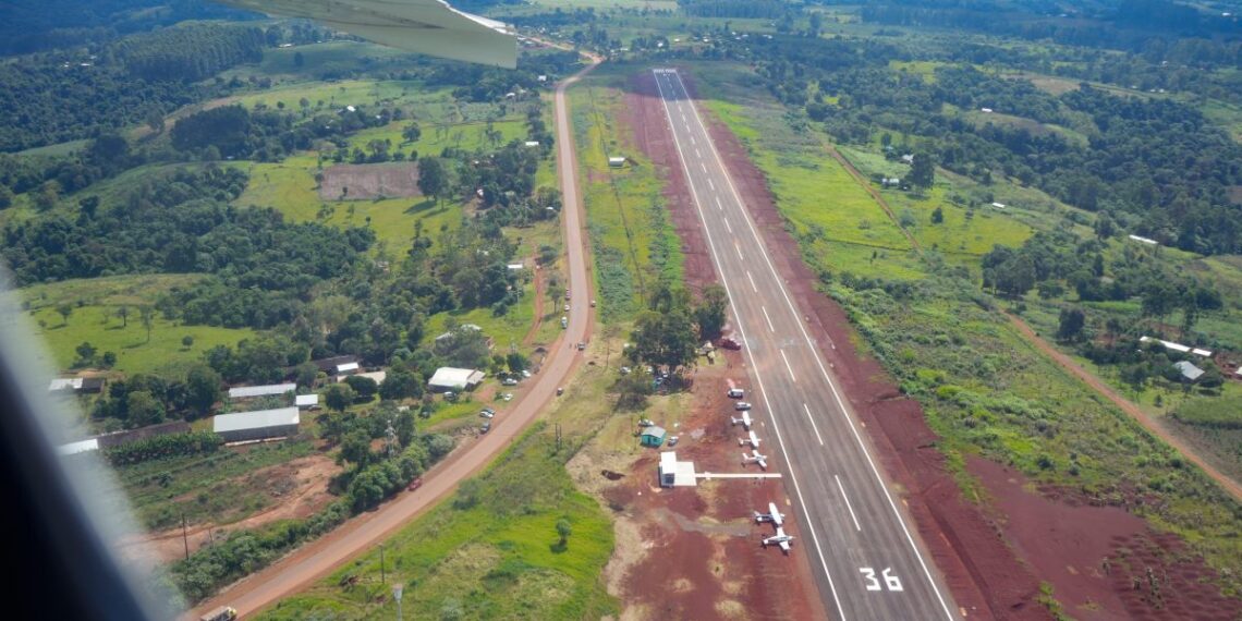 Inauguraron la Aeroestación Yabotí, puerta aérea de los Saltos del Moconá