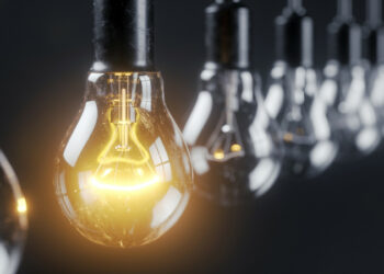 Por tareas de mantenimiento se reducirá al 50% el suministro eléctrico en Misiones este domingo