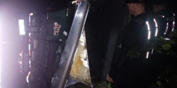 Un camionero falleció tras despistar sobre la Ruta 14 en Cerro Azul