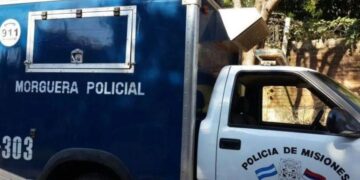 Hallaron a un hombre sin vida con una herida en el pecho en Arroyo Negro de Garupá