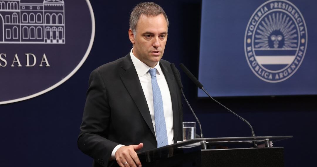 El Gobierno anunció la implementación de un Servicio Militar Voluntario para jóvenes de 18 a 28 años