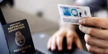 El Gobierno habilitó un nuevo trámite para gestionar el pasaporte y autorizar la salida del país de menores al mismo tiempo