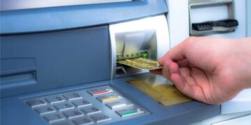 Bancos anunciaron nuevos límites para retiros de dinero en cajeros automáticos