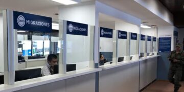 El Gobierno anunció reforma migratoria, que incluirá más requisitos para la residencia a extranjeros y deportación exprés