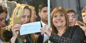 Patricia Bullrich abandonó el PRO y se afilió a La Libertad Avanza: “Es un acto de coherencia”