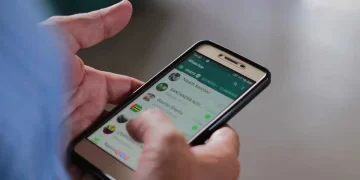 Nueva estafa por WhatsApp: usan IA para imitar la voz de niños y robar a padres desprevenidos