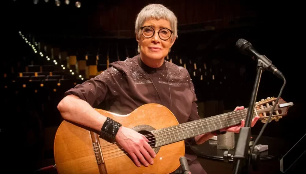 Teresa Parodi sale de gira por el litoral