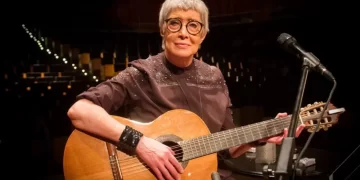 Teresa Parodi sale de gira por el litoral