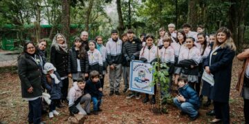 Estudiantes de Posadas juraron cuidar el medioambiente