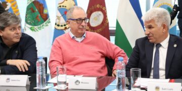 Histórico: Passalacqua firmó junto a otros gobernadores un proyecto de ley para redefinir la distribución de fondos nacionales