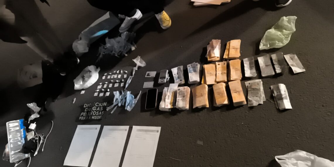 Interceptaron un “pasa mano” de cocaína en Posadas: Arrestaron a un dealer con 6 millones en droga
