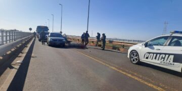 Colisión en cadena en el Puente Internacional: dos lesionados tras una maniobra imprudente